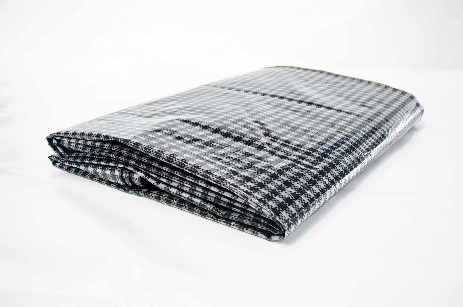 Medium-Duty PE Tarp - 160GSM Poly Tarpaulin - All Purpose Tarp - Black and White Check image 5