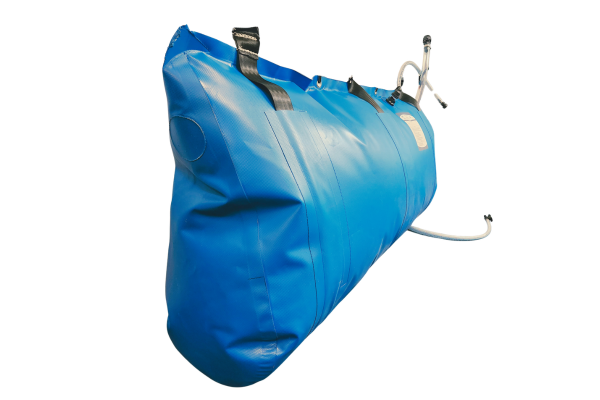 DW110H – 110L Hanging Drinking Water Bladder