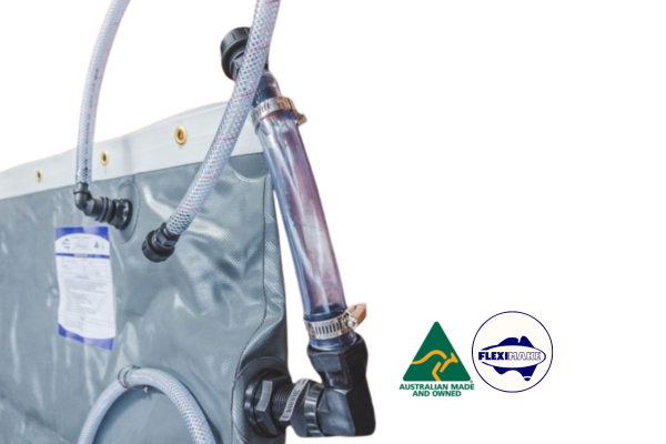 DW70CBH – 70L Cargo Barrier Hanging Drinking Water Bladder