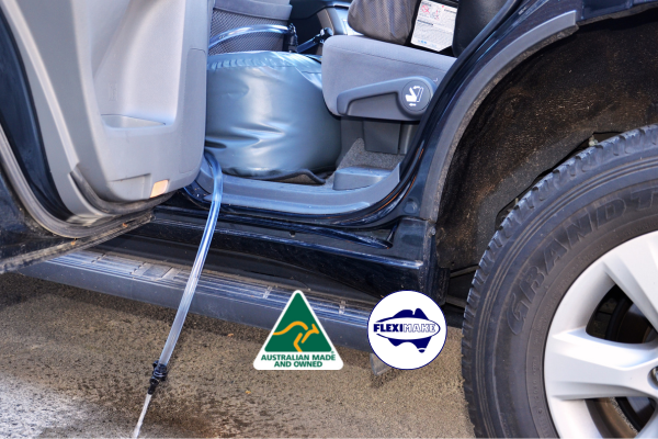 DW105BC - 105L 4WD Box Drinking Water Bladder with Centre Console Cut-Out