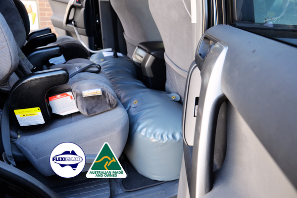 DW105BC - 105L 4WD Box Drinking Water Bladder with Centre Console Cut-Out