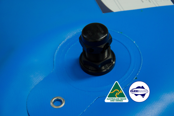 DWN125BH - 125L 4WD Next Gen Box Drinking Water Bladder with Transmission Hump Cutout