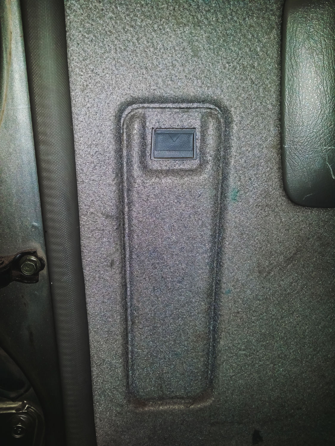 NISSAN GU Patrol (1997-2004) 40L Rear Qtr Panel Water Bladder image 5