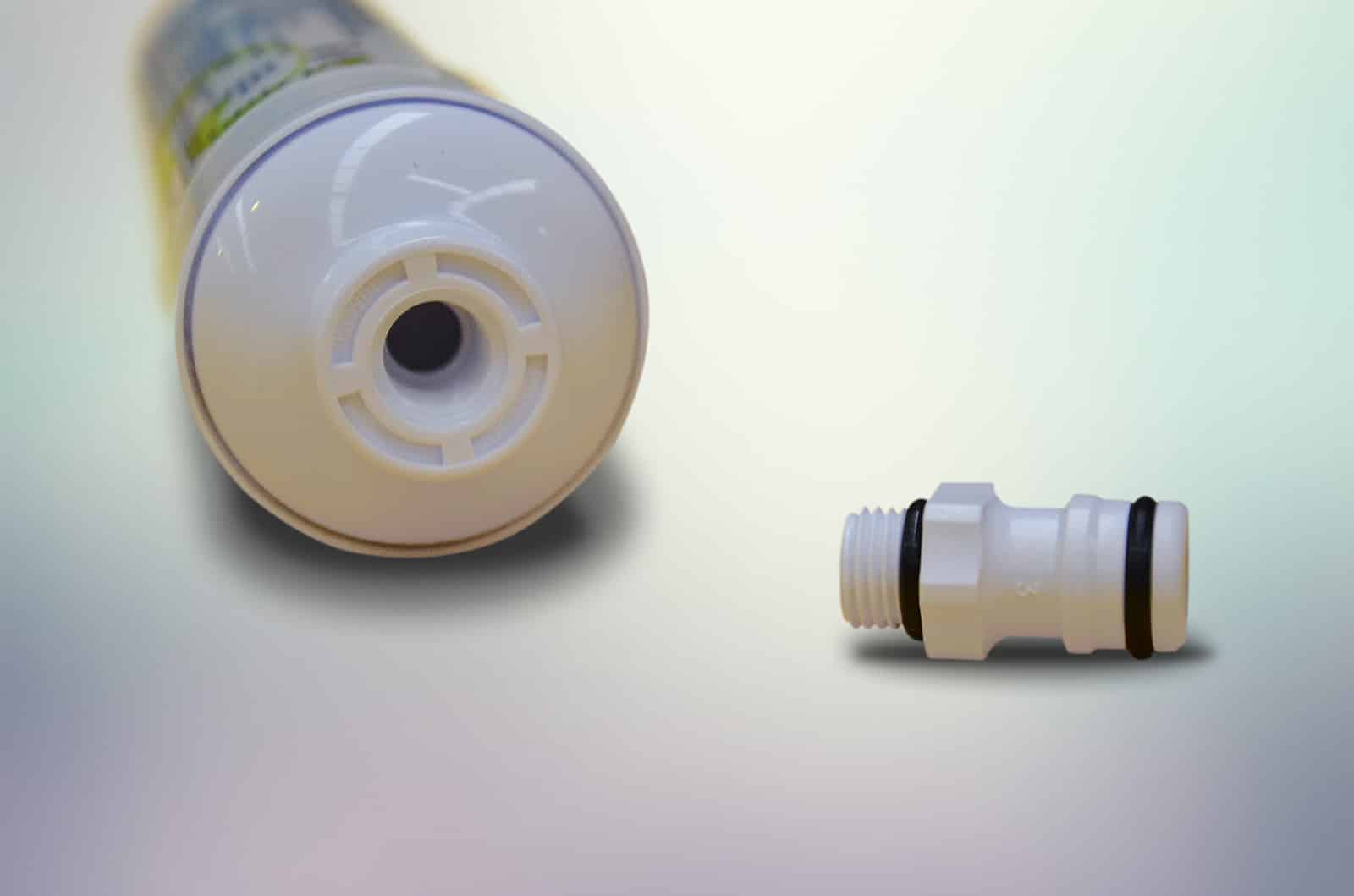 In-line post carbon water filter for water bladders image 1